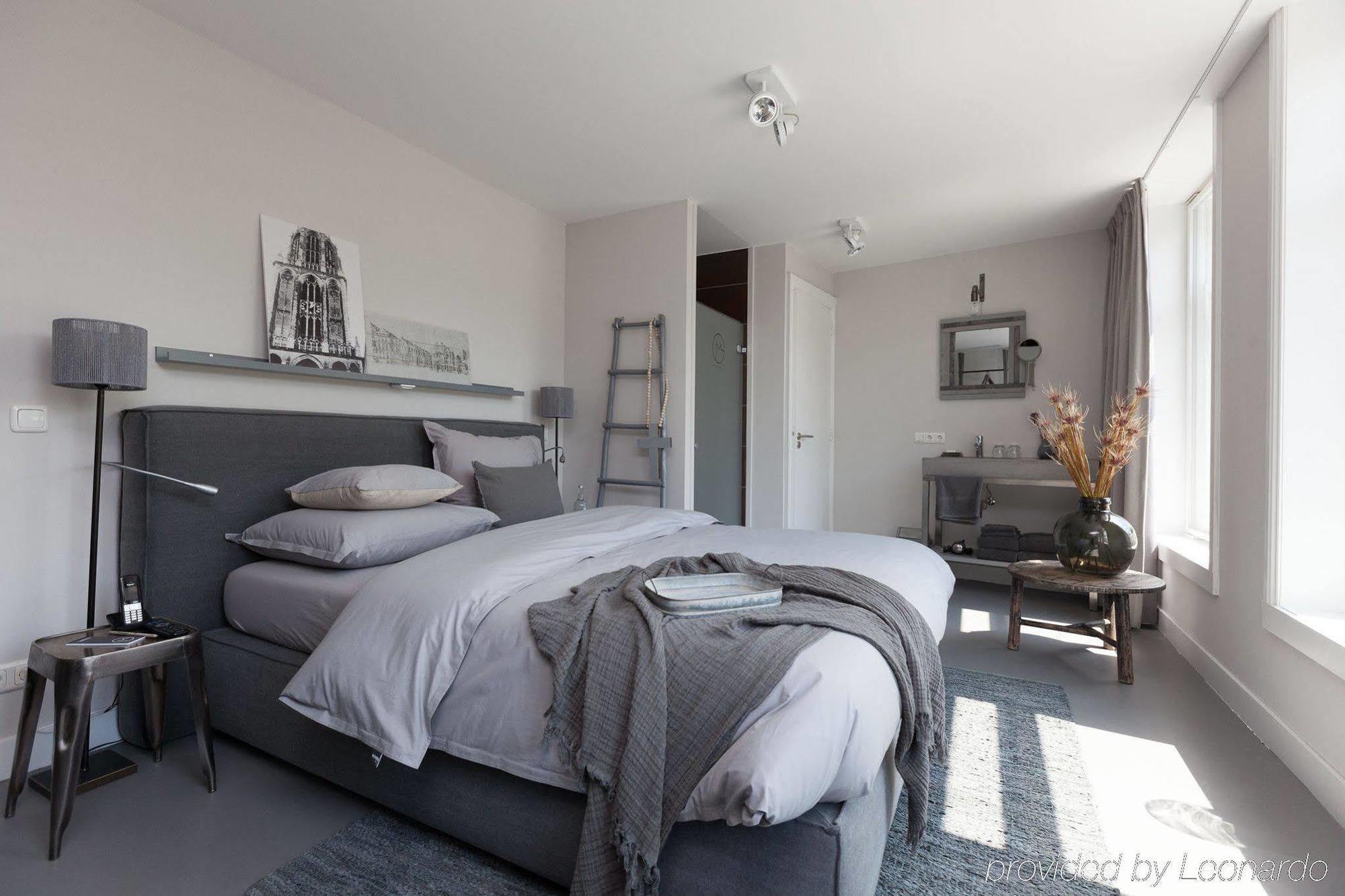 Mother Goose Hotel Утрехт Екстер'єр фото