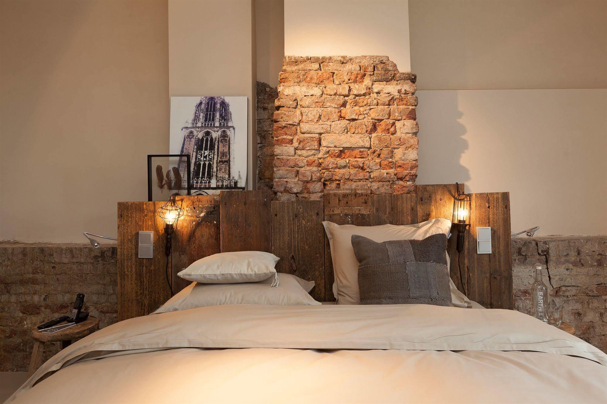 Mother Goose Hotel Утрехт Екстер'єр фото