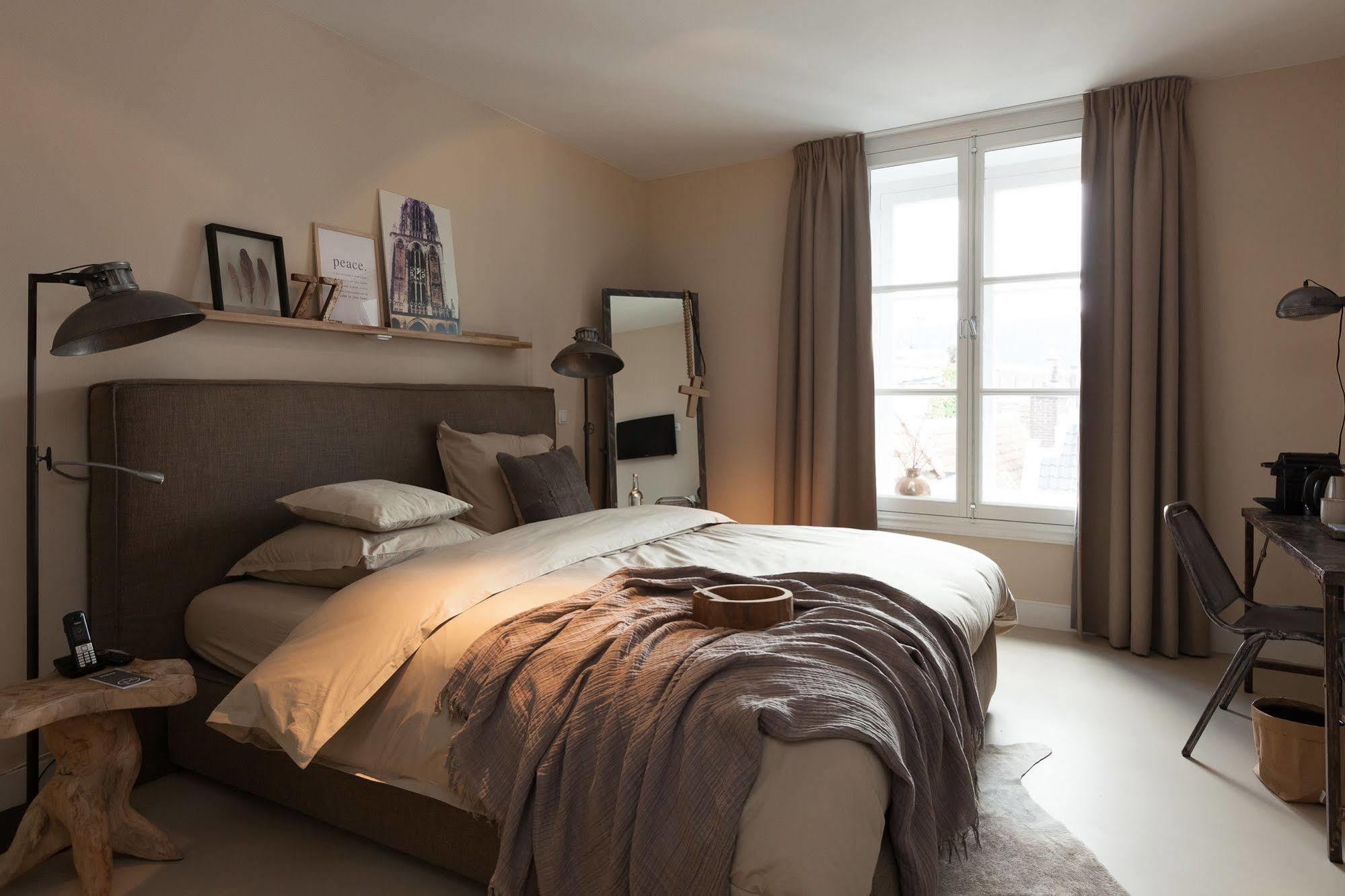 Mother Goose Hotel Утрехт Екстер'єр фото