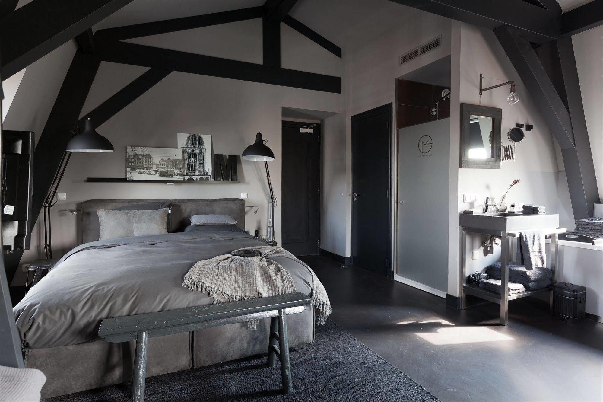 Mother Goose Hotel Утрехт Екстер'єр фото